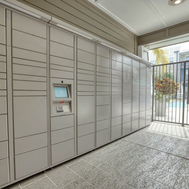 NoHo Flats - Package Delivery Lockers