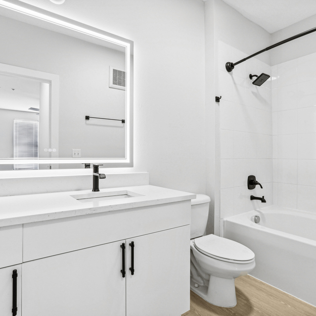 NoHo Flats - Apartments in Tampa - Renovated BathRoom