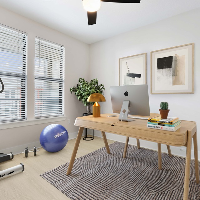 NoHo Flats - Renovated Apartments in Tampa - Work From Home Space